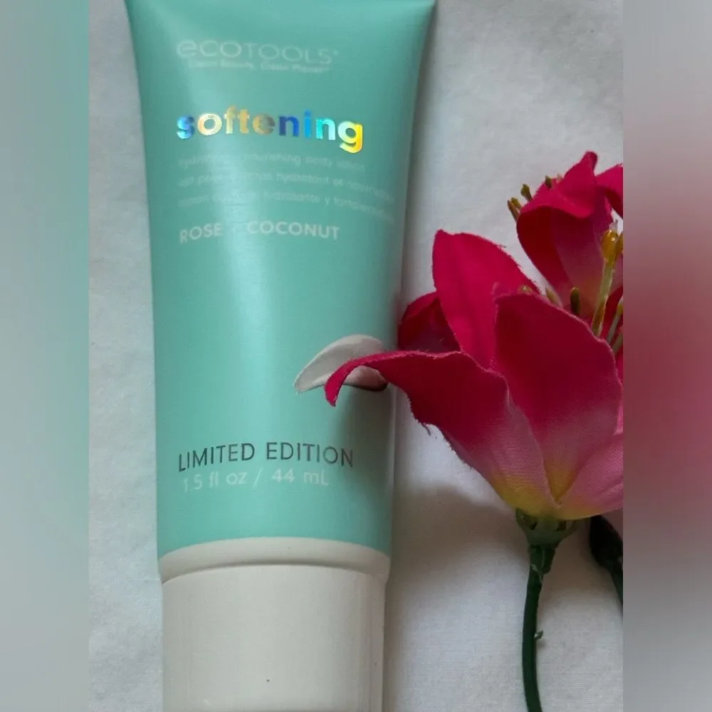 New! Never used! Limited Edition! Ecotools Hydrating & Nourishing Body Lotion!
